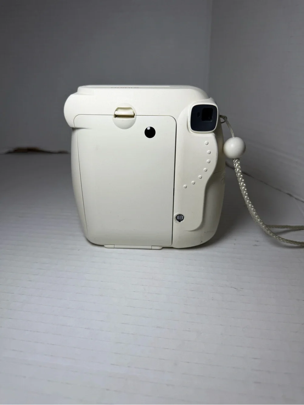 Fujifilm Instax Mini 8 Instant Camera - White - Tested Working